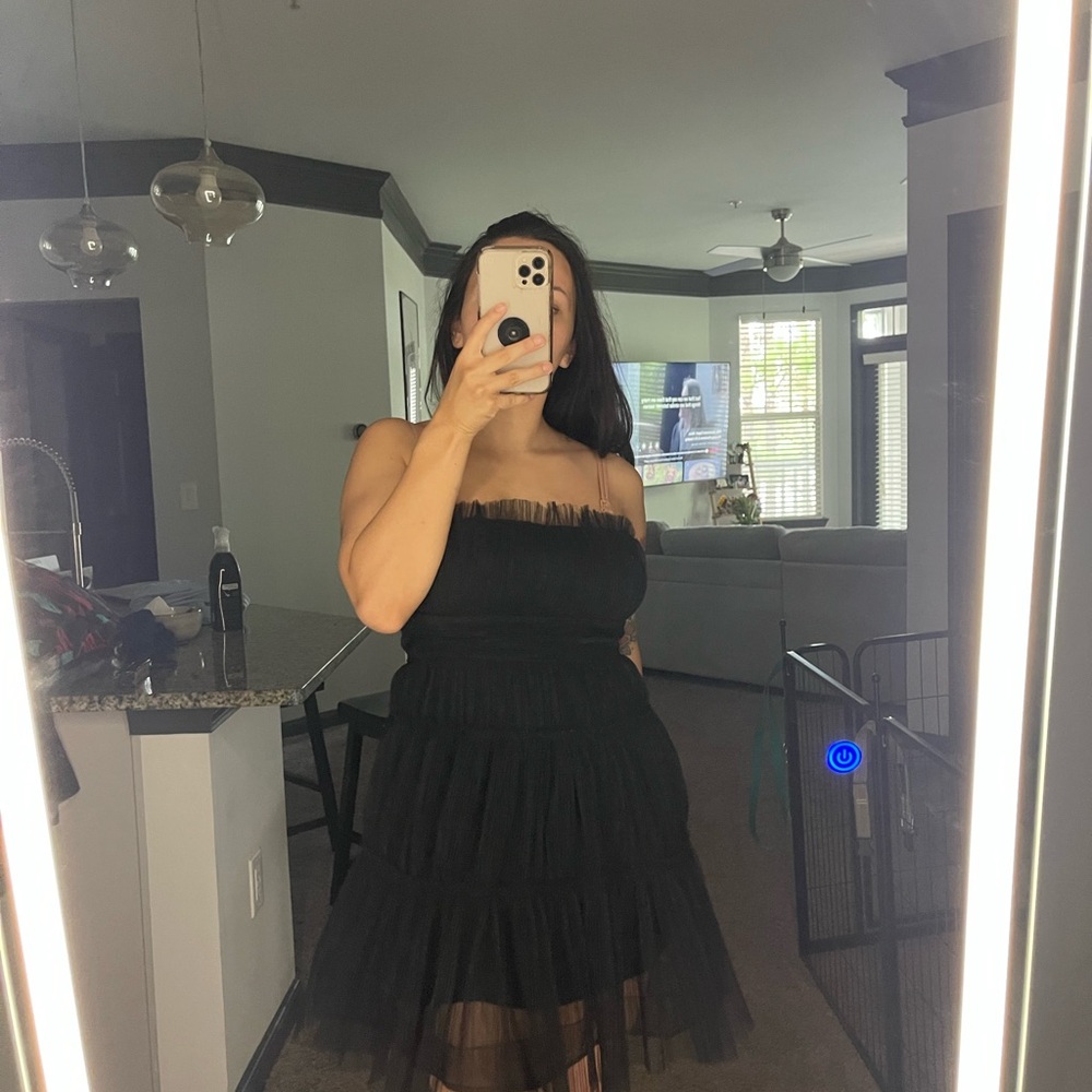 Elegant Black Strapless Dress